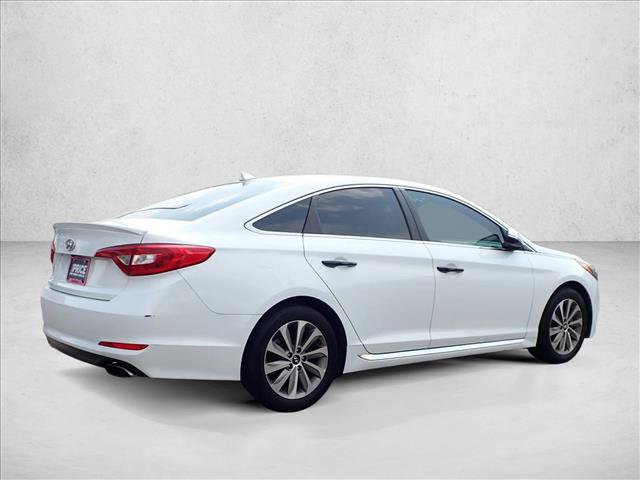 Used 2017 Hyundai Sonata Sport FWD image 4
