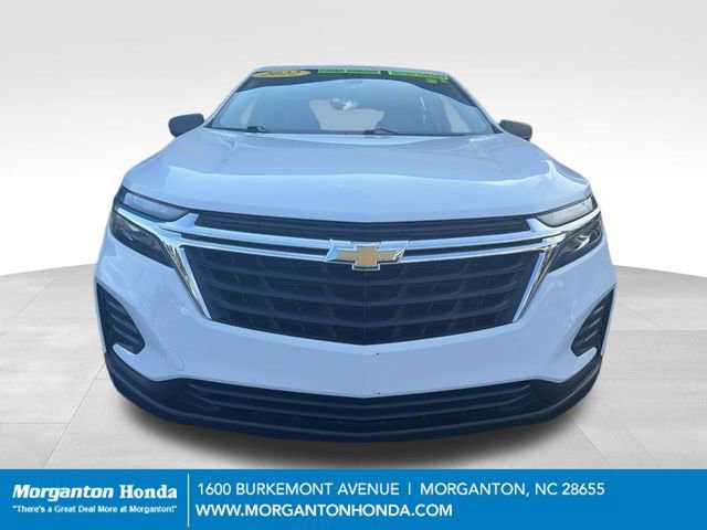 Used 2022 Chevrolet Equinox LS w/ LS Convenience Package FWD image 2