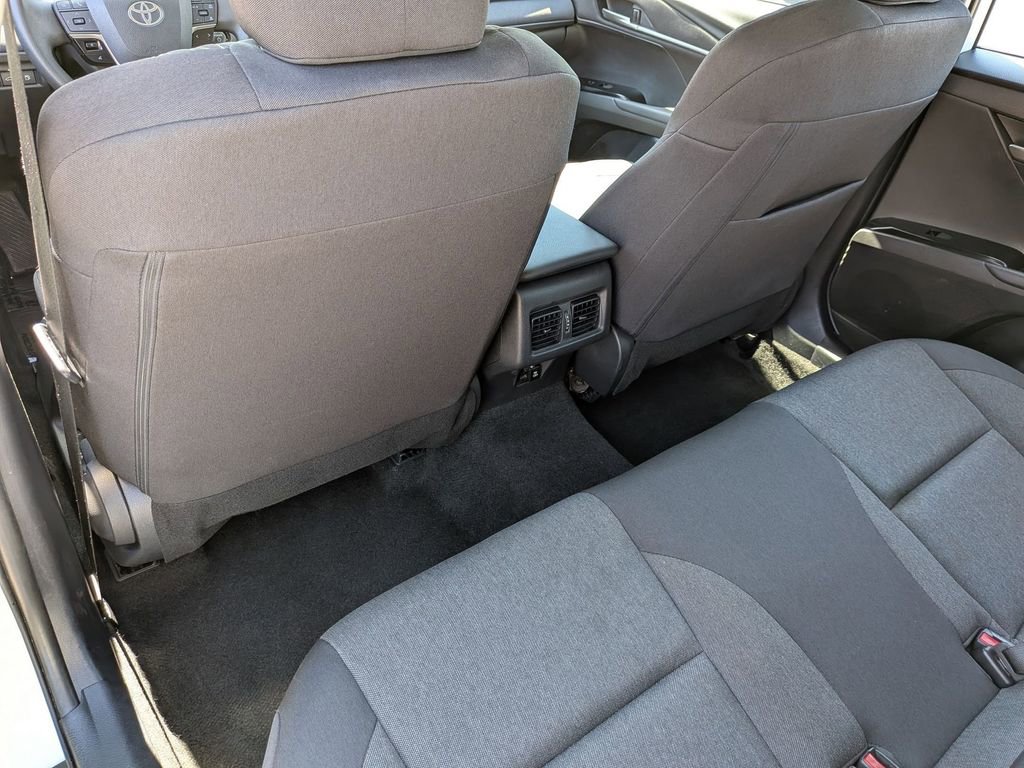 Used 2025 Toyota Camry LE image 19