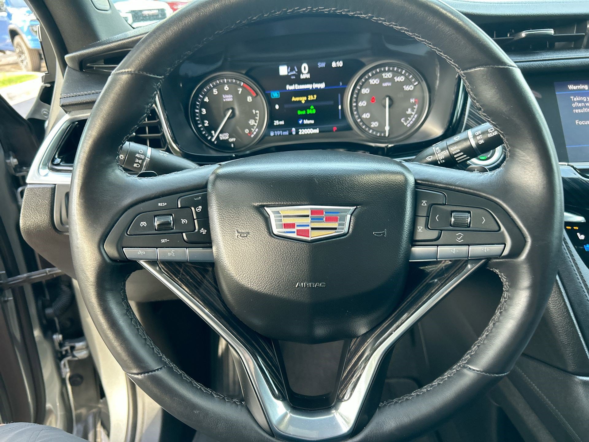 Used 2023 Cadillac XT6 Premium Luxury w/ Technology Package image 19