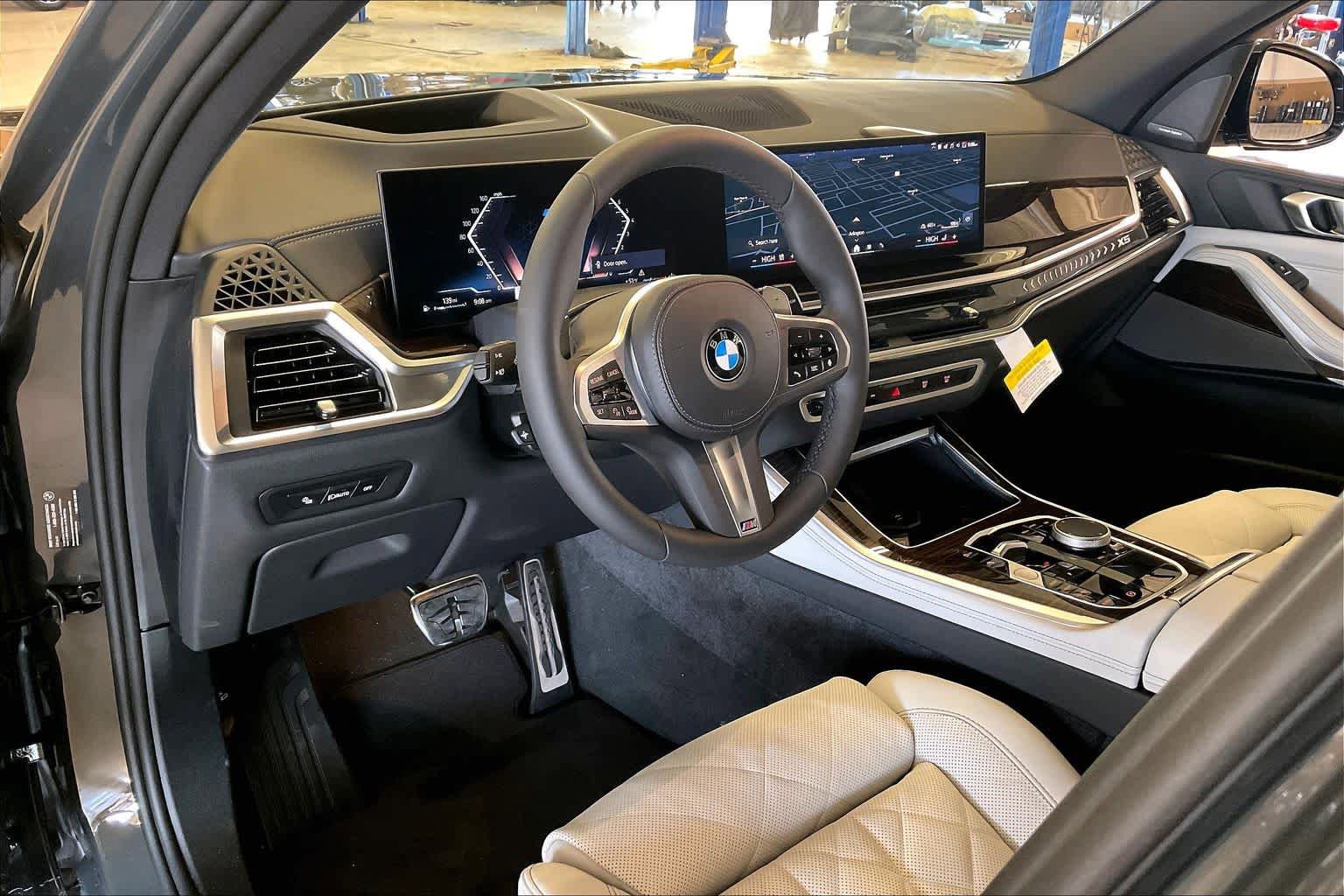 New 2026 BMW X5 sDrive40i image 8