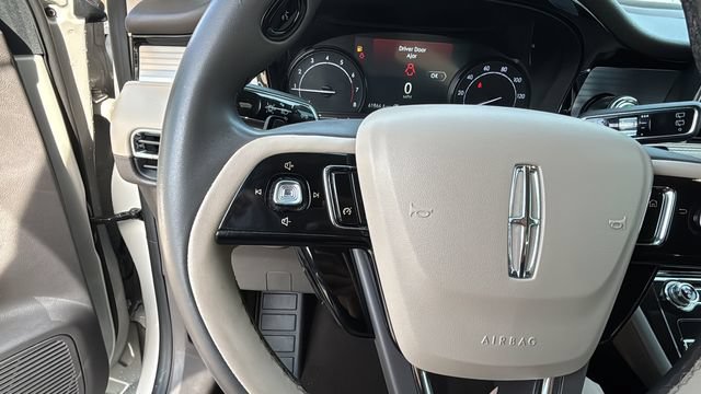 Used 2022 Lincoln Corsair FWD image 22