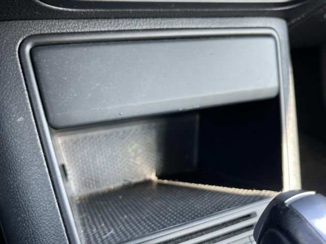 Used 2015 Volkswagen Tiguan S image 29