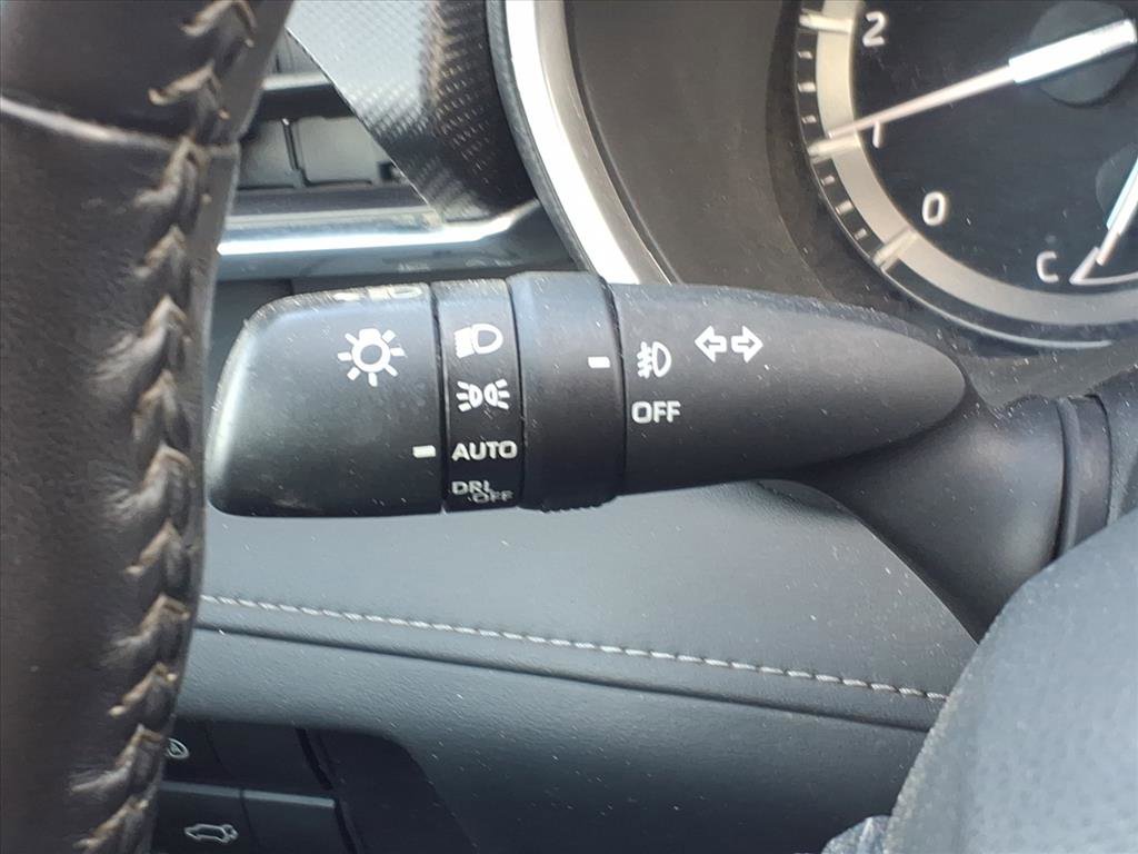 Used 2021 Toyota Highlander XSE image 26