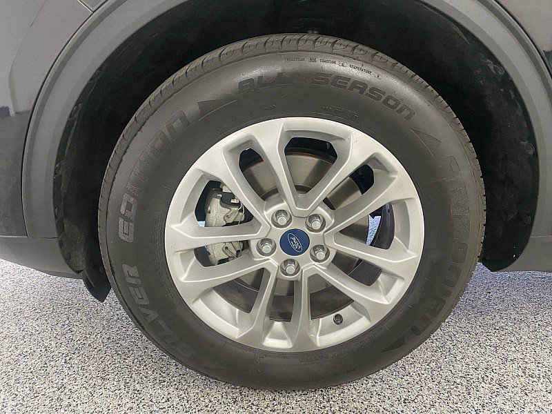 Used 2022 Ford Escape SE image 24