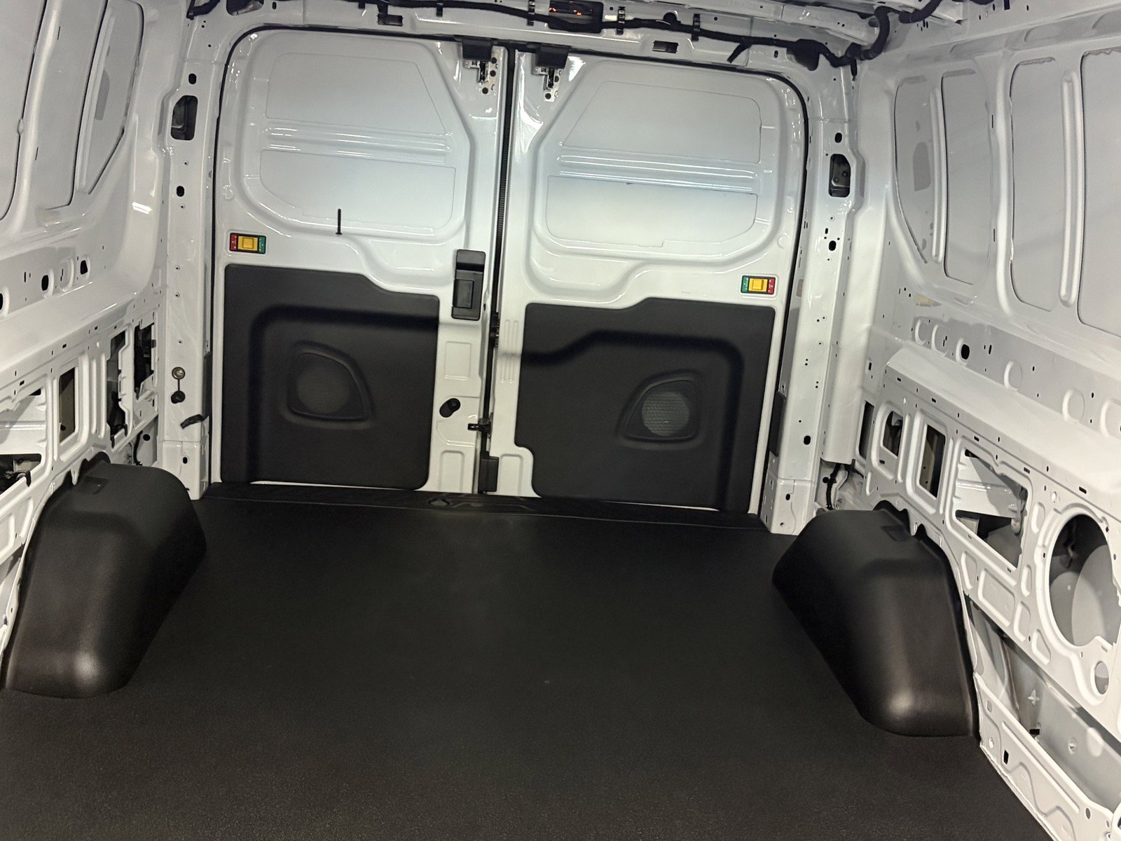 Used 2025 Ford Transit 150 Low Roof AWD image 29