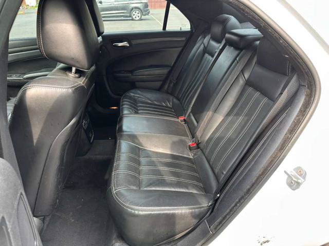 Used 2015 Chrysler 300 S w/ 300S Premium Group RWD image 13