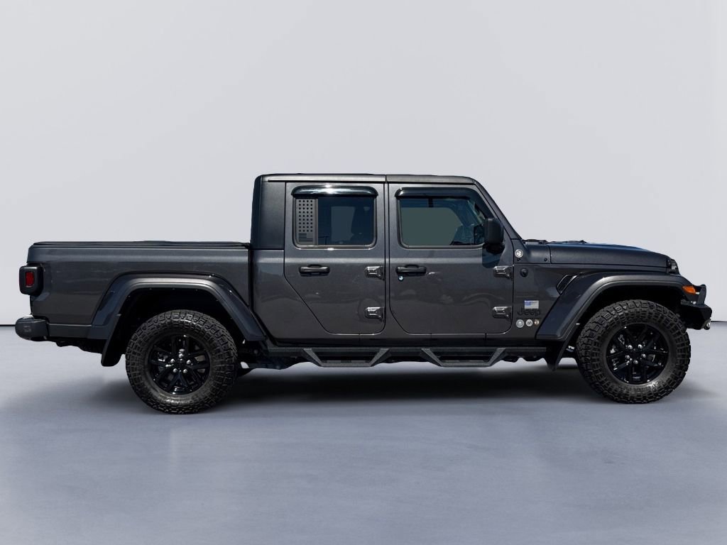 Used 2023 Jeep Gladiator Sport image 6