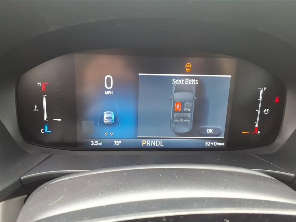 New 2025 Ford Escape SE image 11