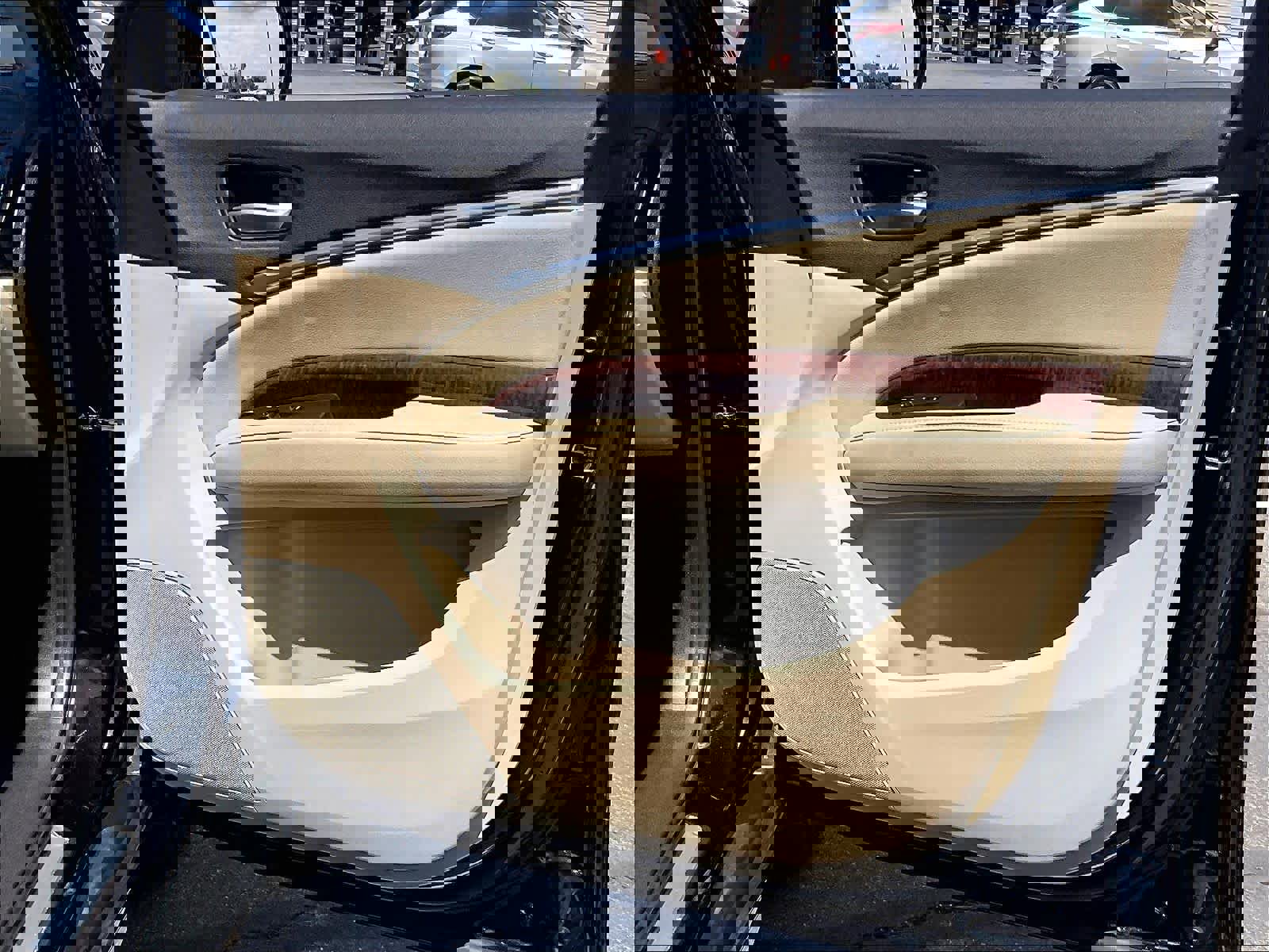 Used 2020 Acura MDX FWD image 25