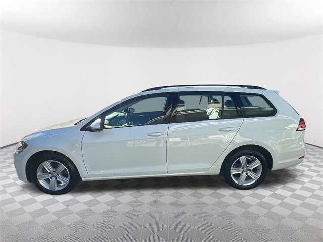 Used 2018 Volkswagen Golf SE