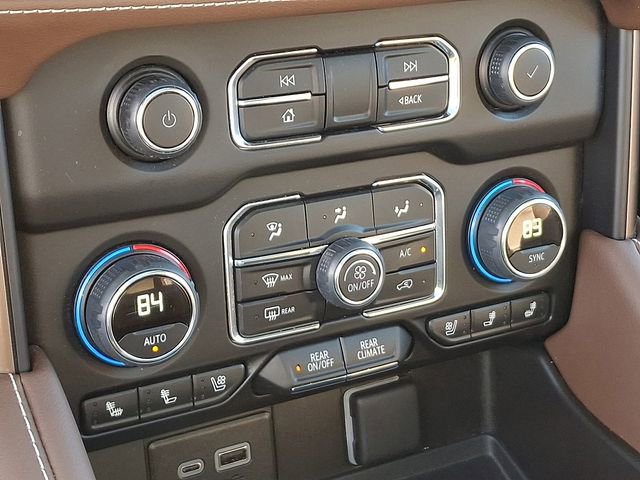 Used 2024 Chevrolet Tahoe High Country image 22