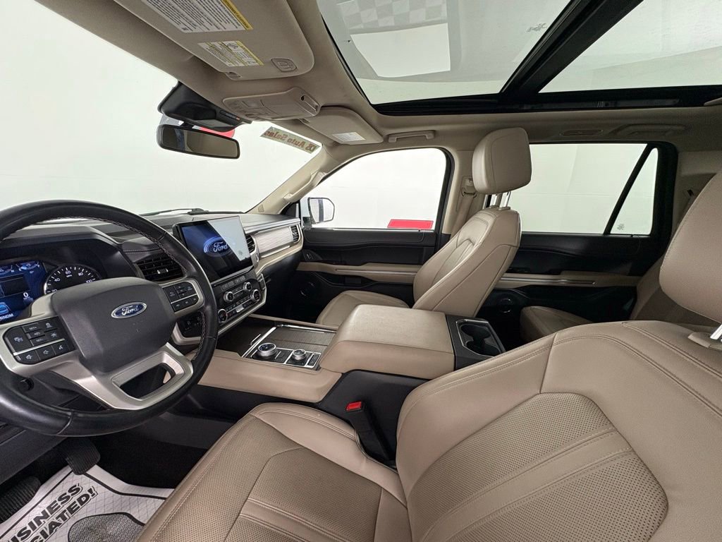Used 2023 Ford Expedition Max Limited image 10