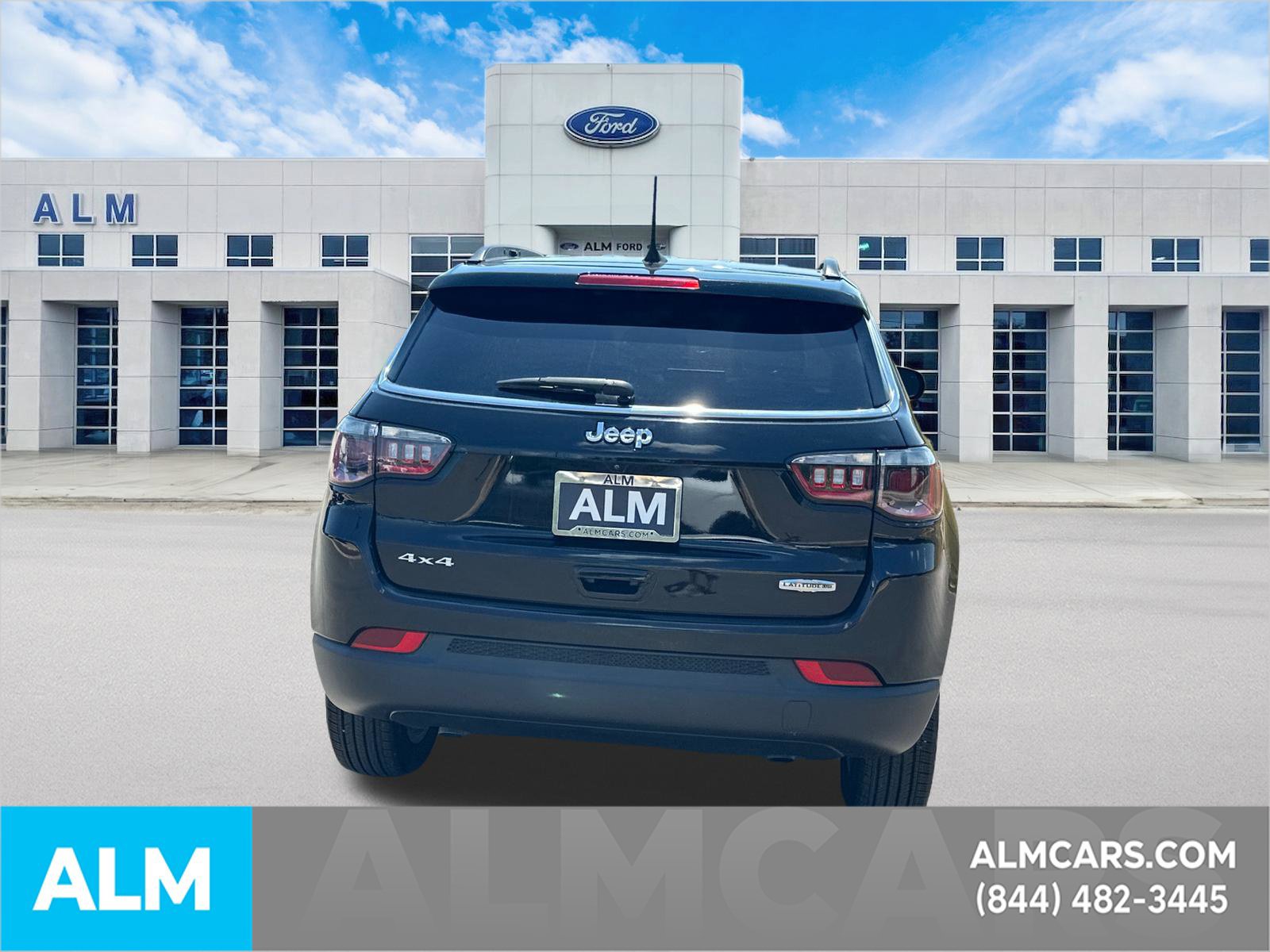Used 2023 Jeep Compass Latitude AWD/4WD image 6