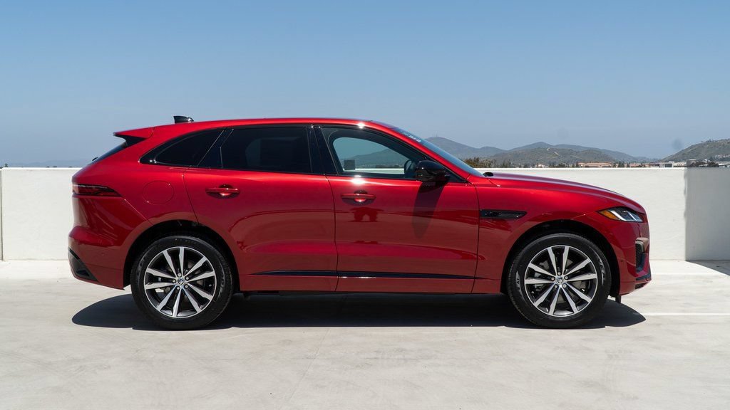 Used 2025 Jaguar F-PACE R-Dynamic S AWD/4WD image 7