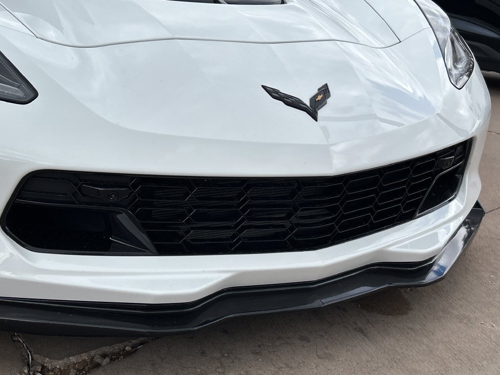 Used 2016 Chevrolet Corvette Z06 w/ 2LZ Preferred Equipment Group RWD image 18