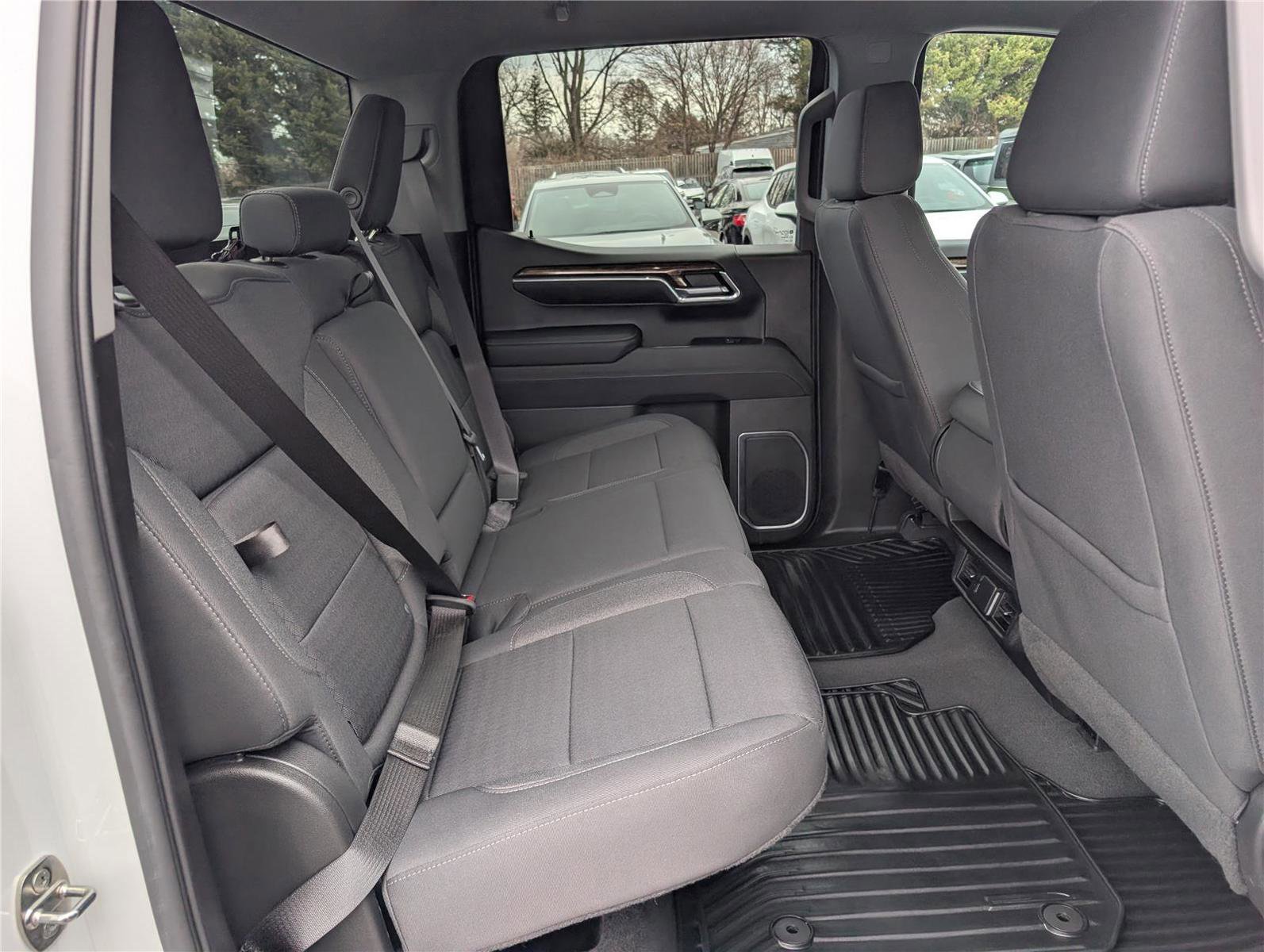 Used 2023 GMC Sierra 1500 Elevation image 13