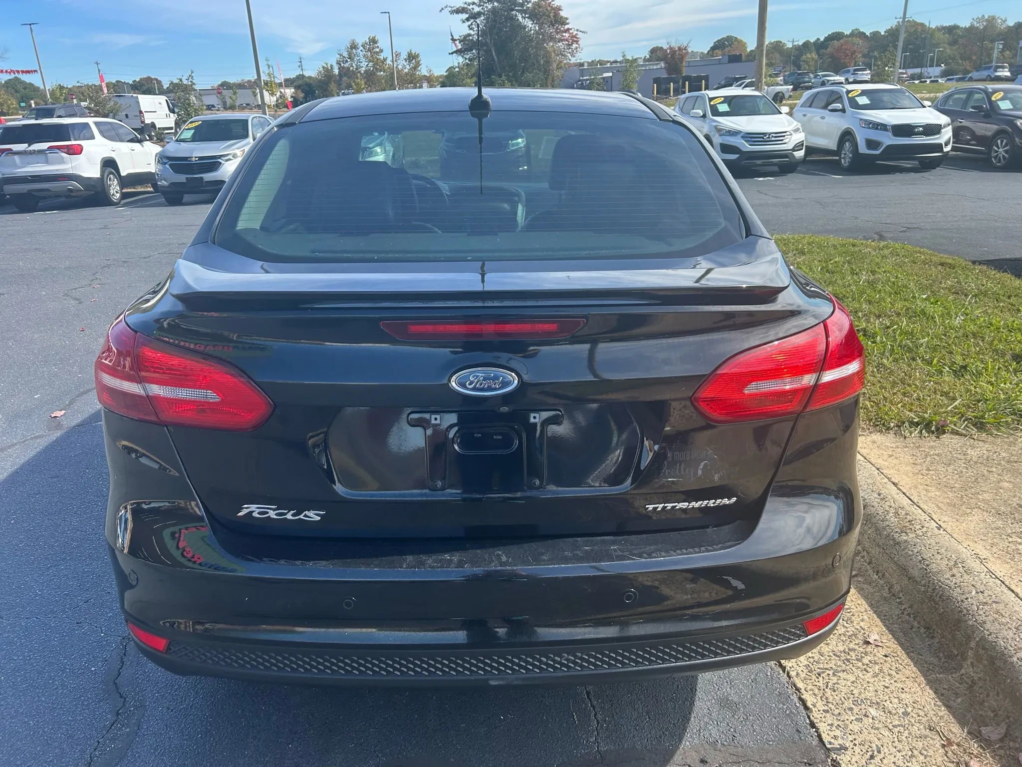 Used 2018 Ford Focus Titanium image 6