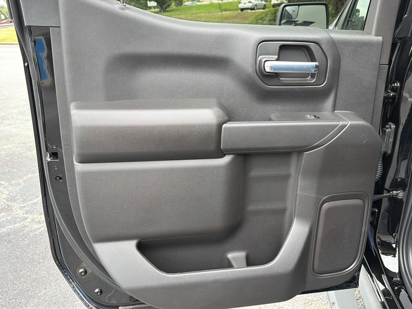New 2026 Chevrolet Silverado 1500 Custom Trail Boss AWD/4WD image 17