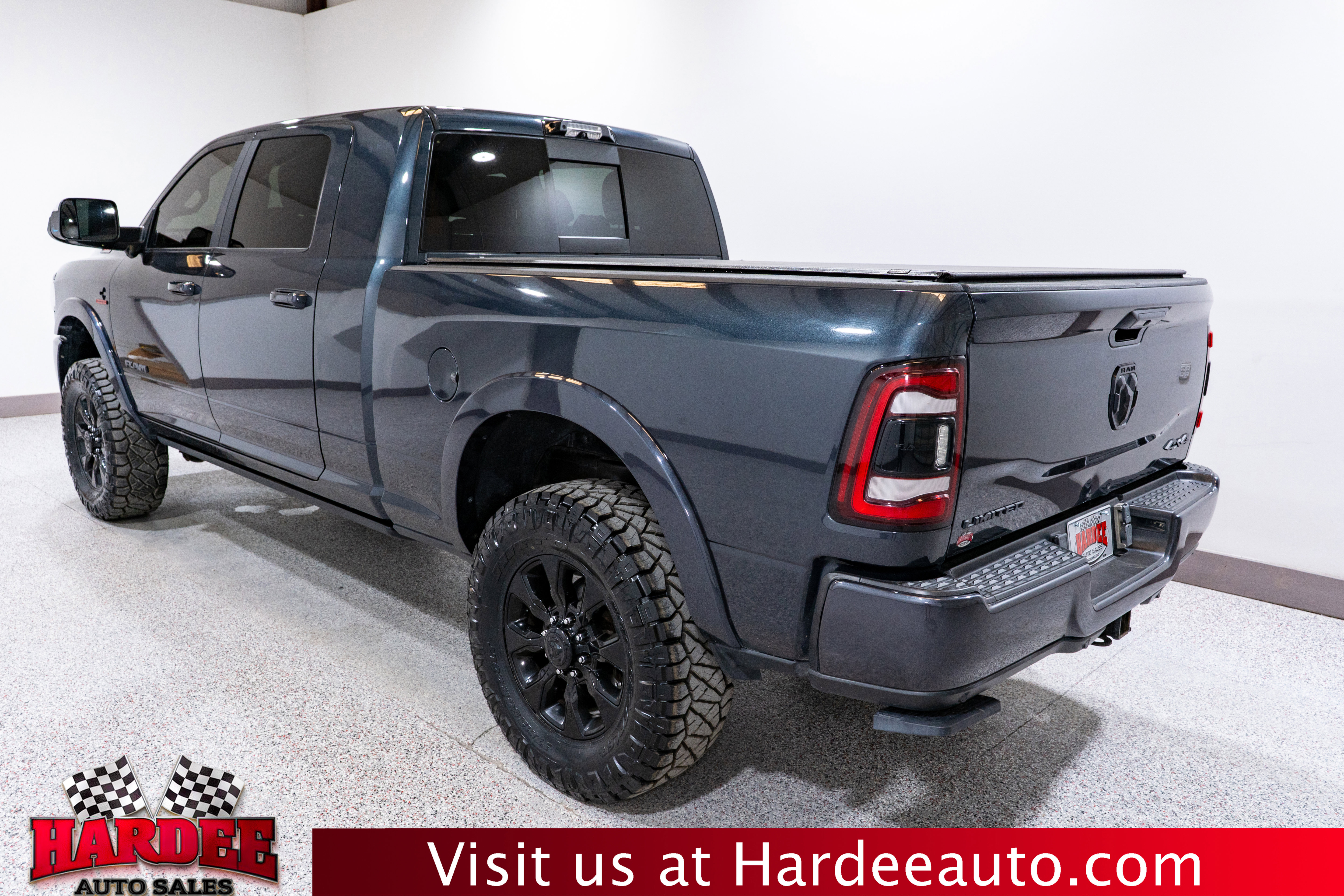 Used 2022 RAM 2500 Limited image 3