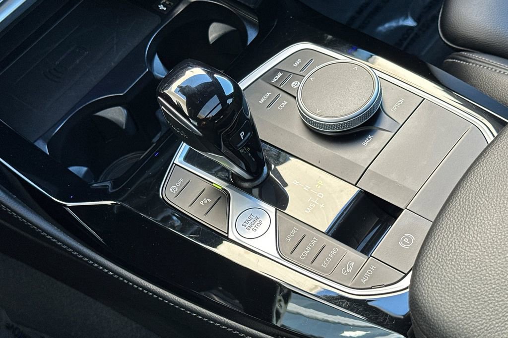 Used 2023 BMW X4 M40i w/ Shadowloine Package AWD/4WD image 25