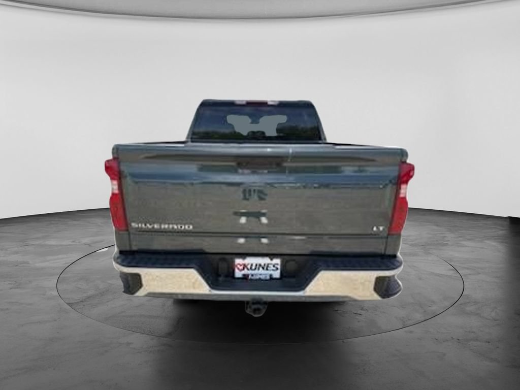 Used 2025 Chevrolet Silverado 1500 LT AWD/4WD image 13