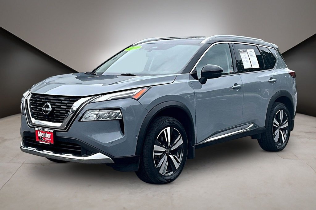 Used 2023 Nissan Rogue Platinum AWD/4WD image 3