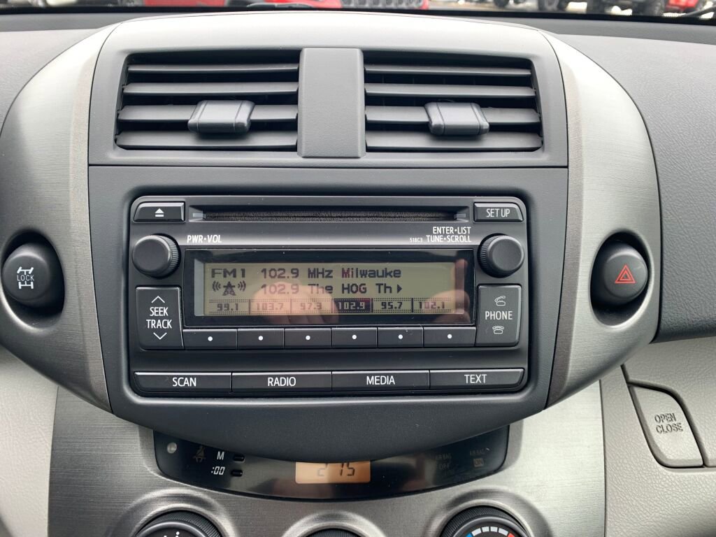 Used 2012 Toyota RAV4 4WD w/ Upgrade Value Pkg image 15