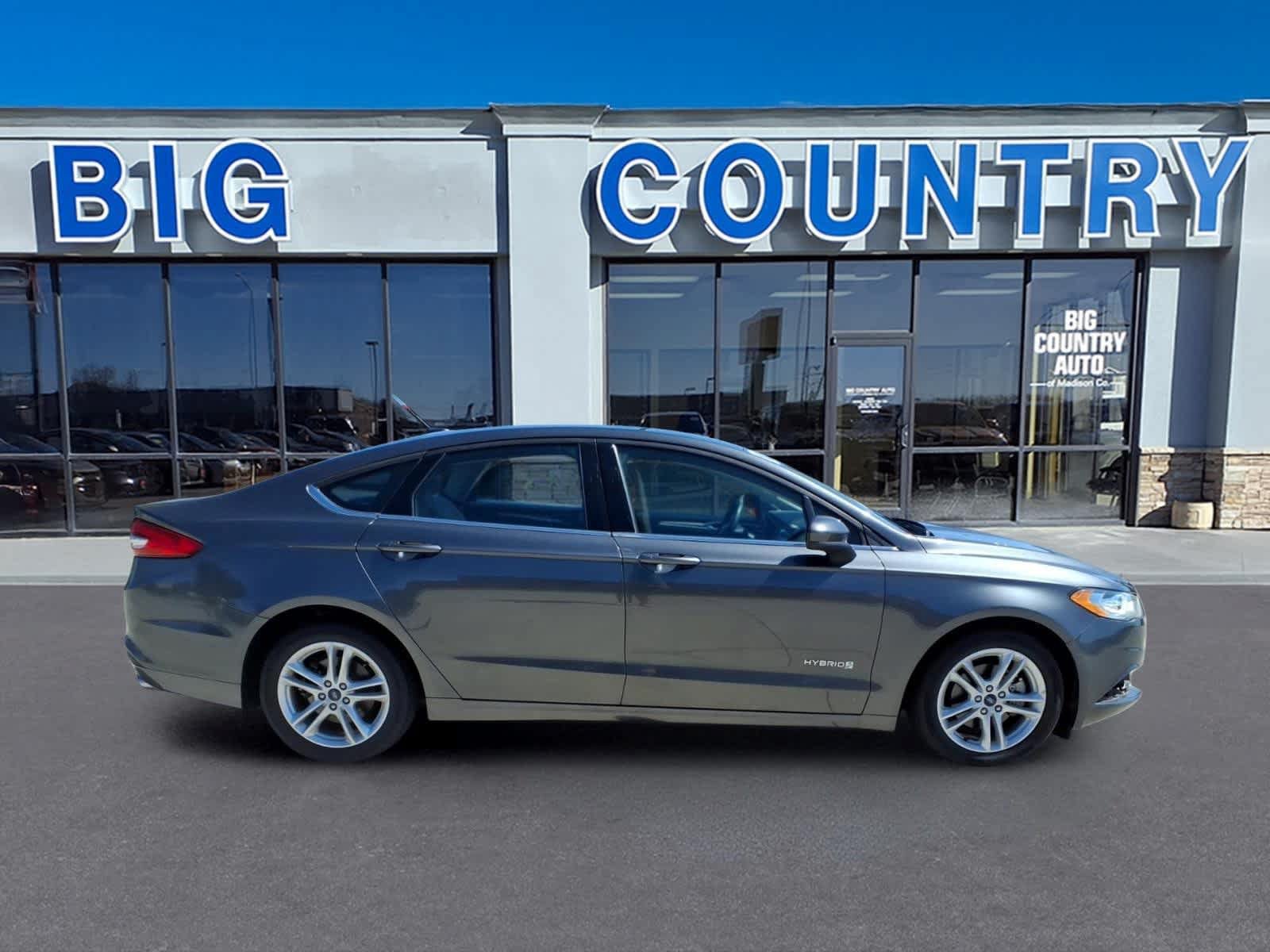 Used 2018 Ford Fusion S FWD image 4