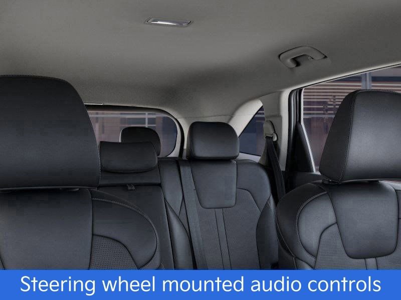 Used 2025 Kia Sorento S image 32