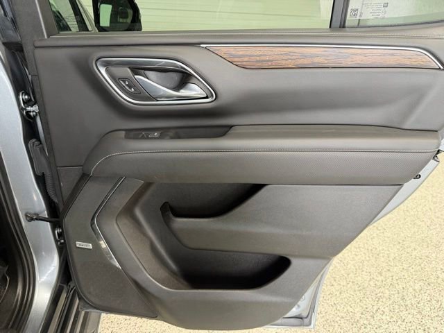 Used 2022 Chevrolet Tahoe Premier AWD/4WD image 24
