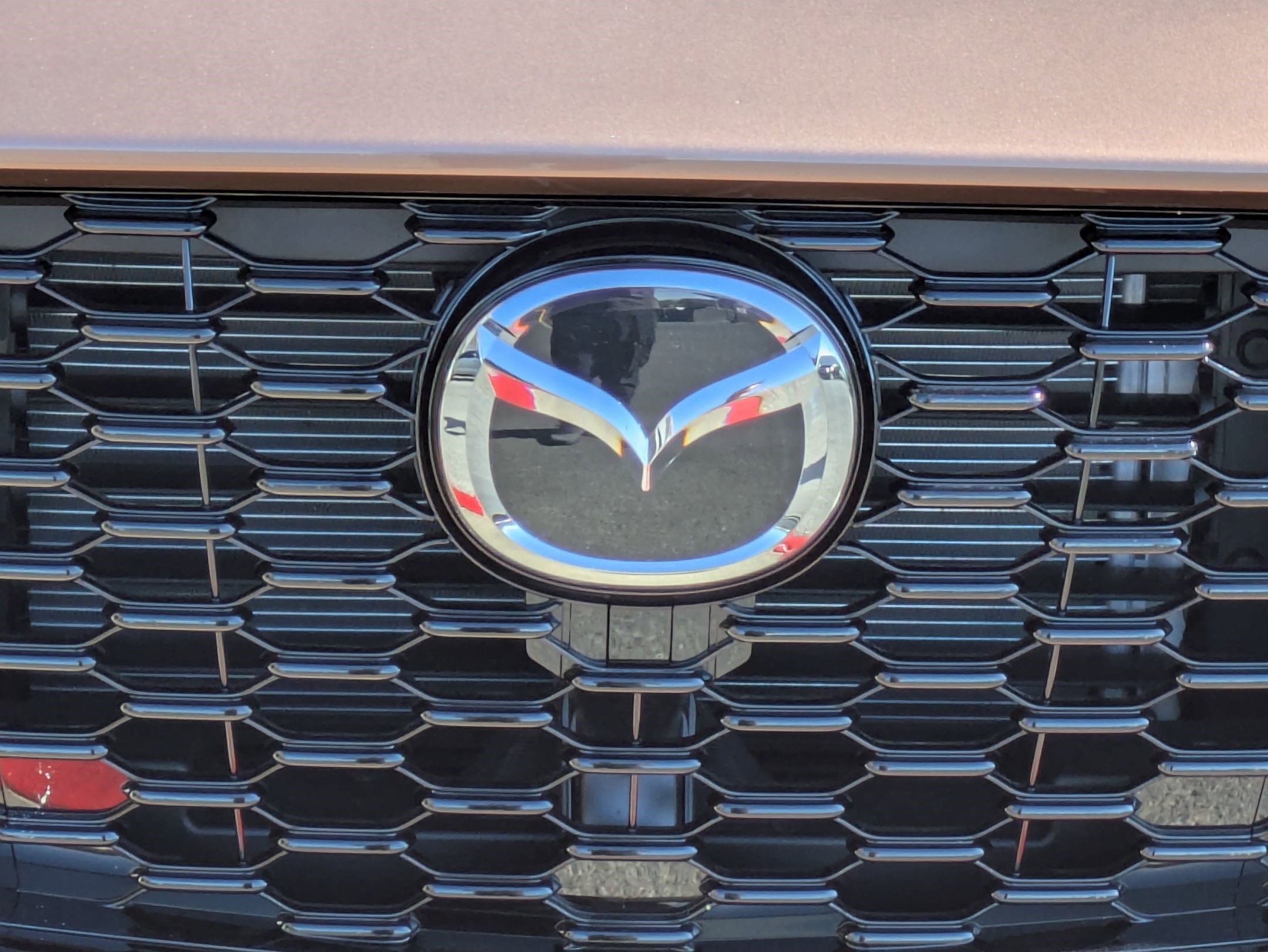 Used 2025 MAZDA CX-70 Plug-In Hybrid w/ Premium Pkg AWD/4WD image 13