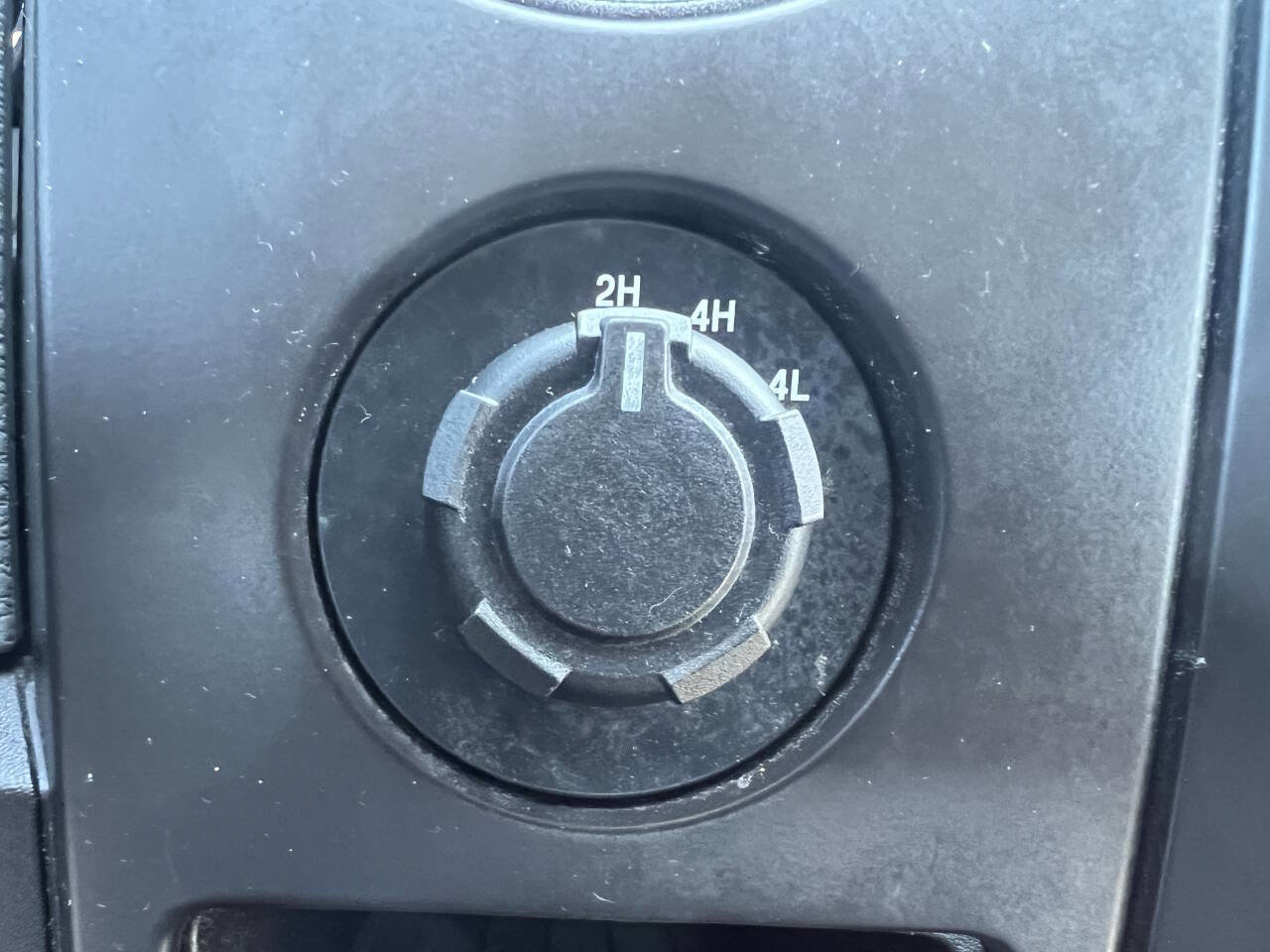 Used 2013 Ford F150 STX w/ Mid Equipment Group AWD/4WD image 12