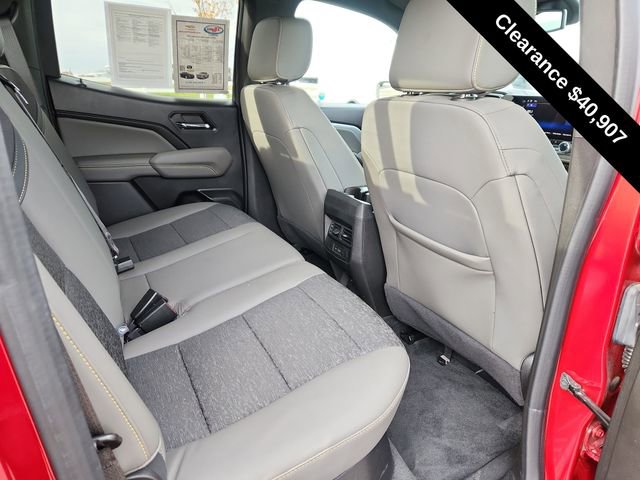 Used 2024 Chevrolet Colorado ZR2 w/ Technology Package image 26