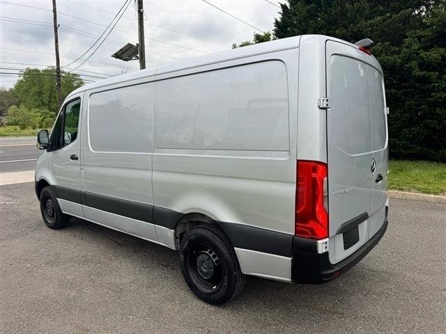 Used 2019 Mercedes-Benz Sprinter 1500 image 7