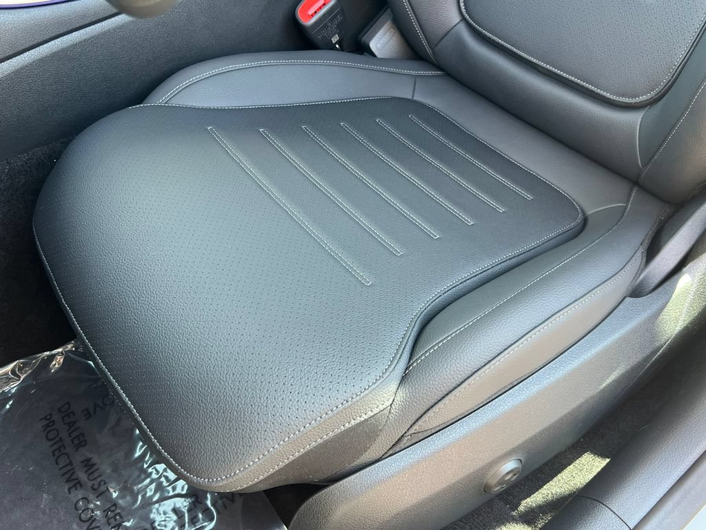 New 2026 Mercedes-Benz C 300 4MATIC Sedan image 10