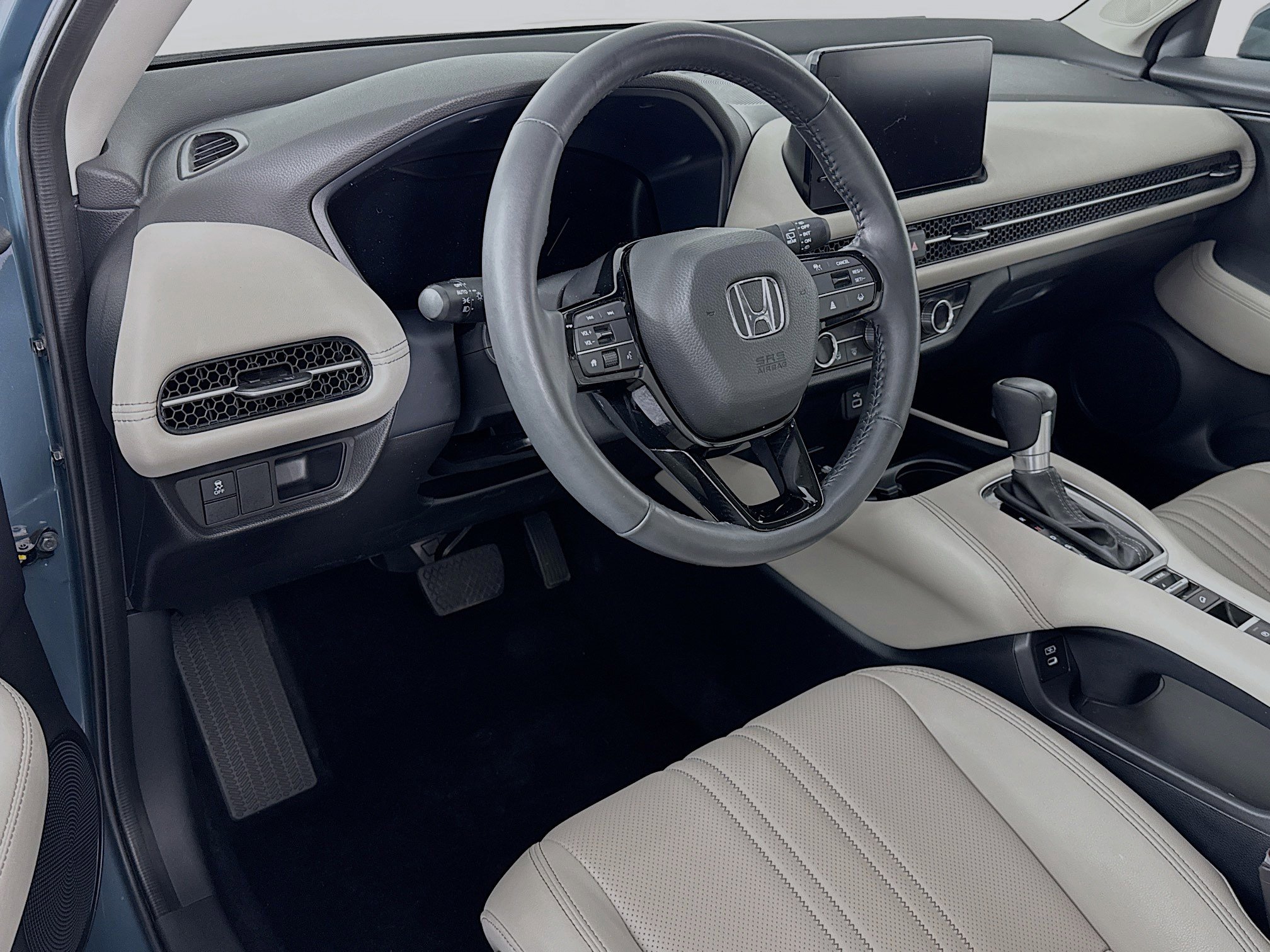 Certified 2024 Honda HR-V EX-L image 9