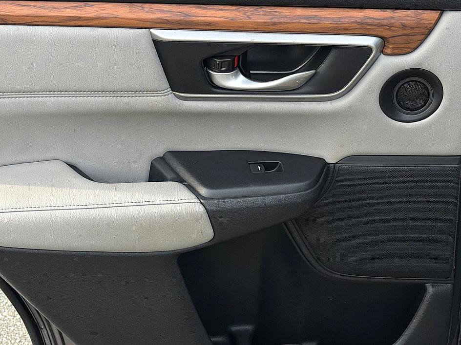 Used 2020 Honda CR-V EX-L image 9