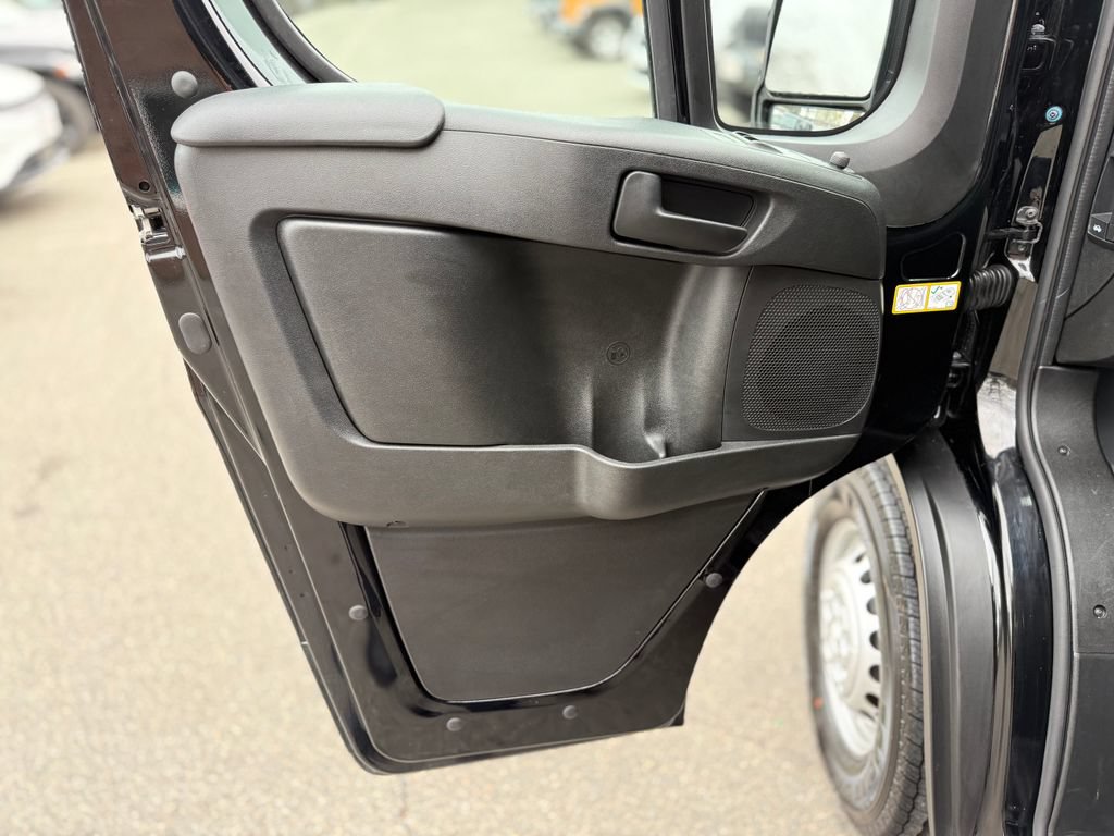 New 2026 RAM ProMaster 1500 w/ Convenience Group FWD image 20