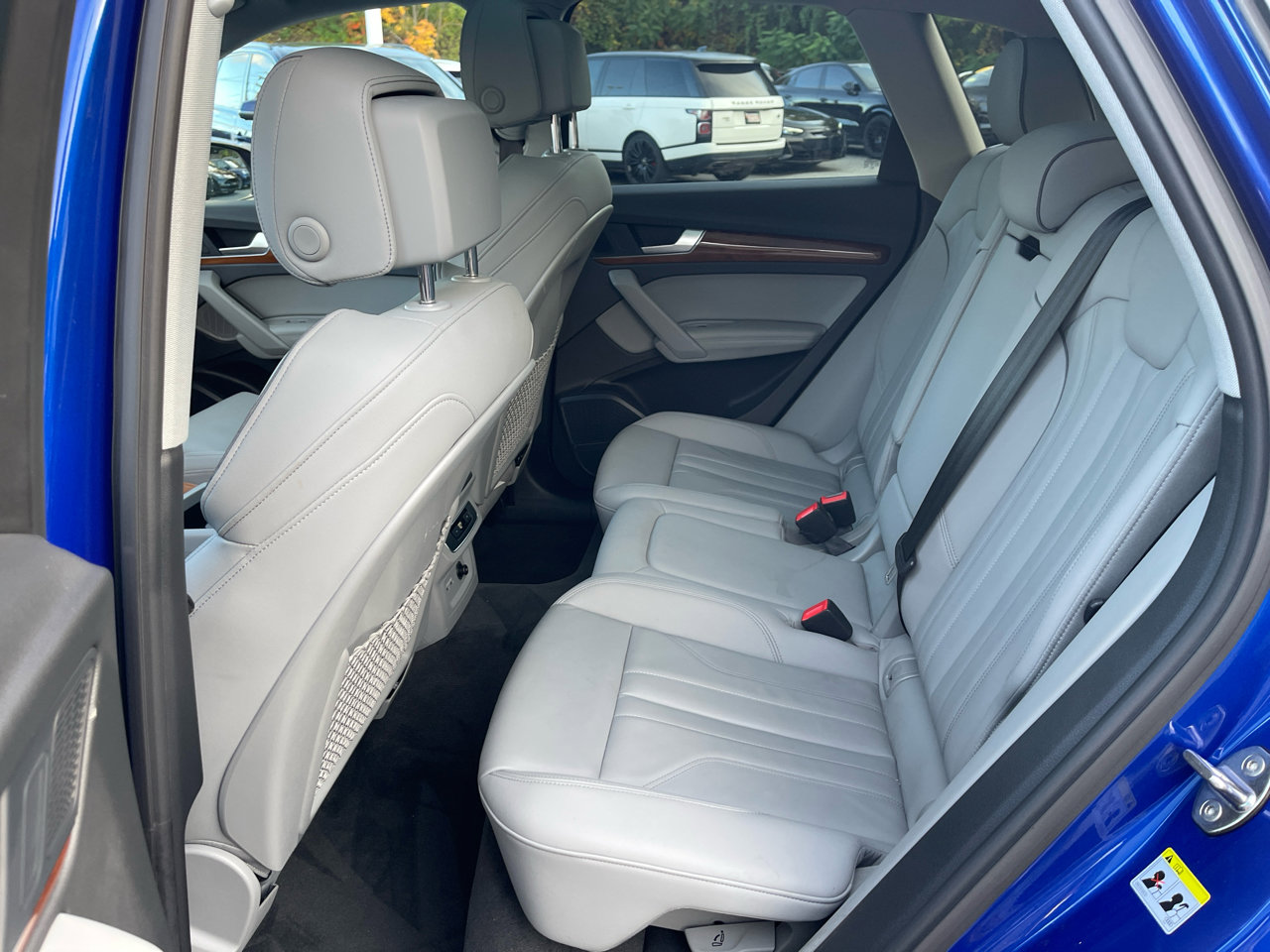 Used 2022 Audi Q5 e Premium Plus w/ Premium Plus Package image 23