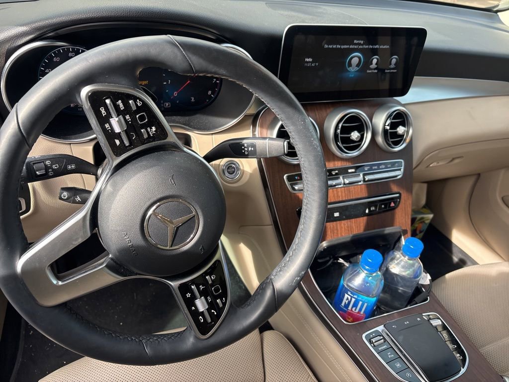 Used 2021 Mercedes-Benz GLC 300 GLC 300 image 6