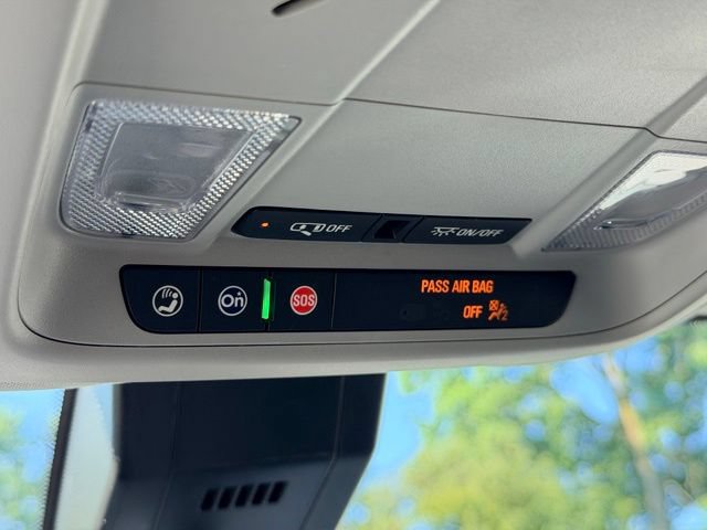 Used 2024 Chevrolet Equinox LT FWD image 18