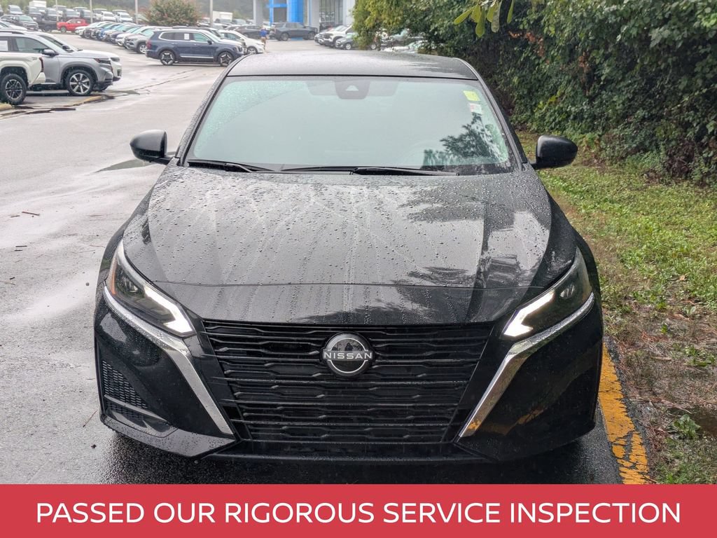 Used 2025 Nissan Altima 2.5 S FWD image 6