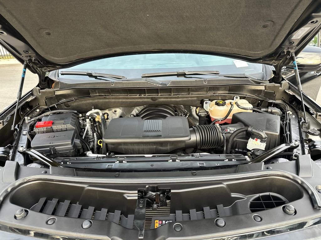 Used 2023 Chevrolet Suburban High Country AWD/4WD image 14