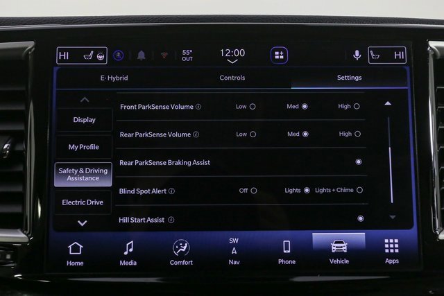 Used 2021 Chrysler Pacifica Touring-L image 29