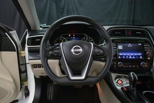 Used 2023 Nissan Maxima Platinum image 24