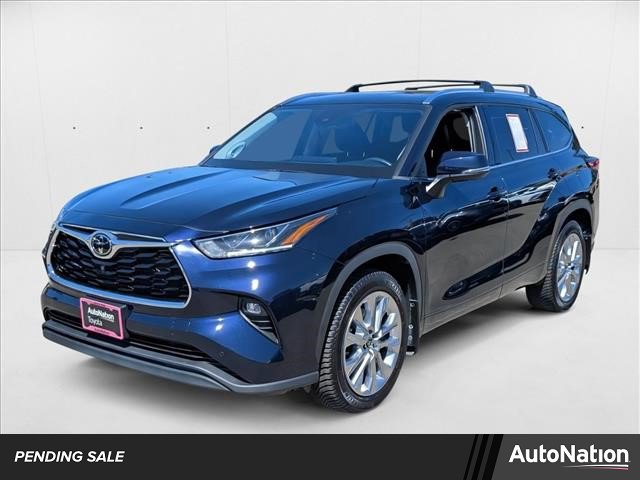 Certified 2022 Toyota Highlander Limited