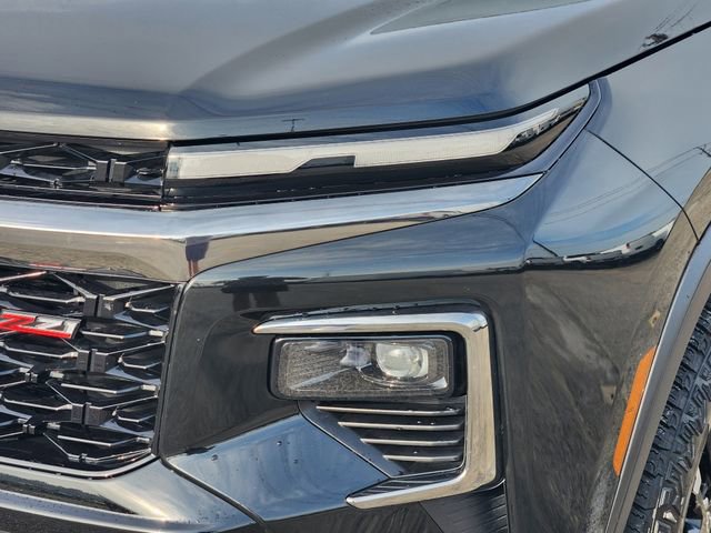 Used 2025 Chevrolet Traverse Z71 AWD/4WD image 9