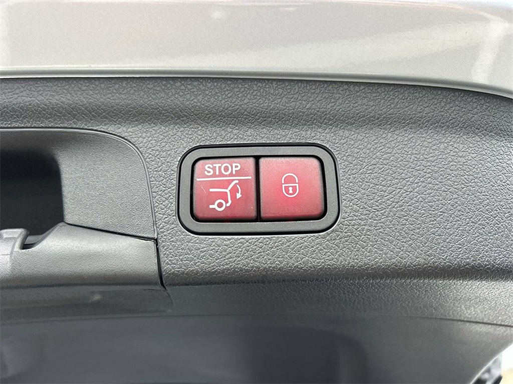 Used 2024 Mercedes-Benz GLE 63 AMG S image 17