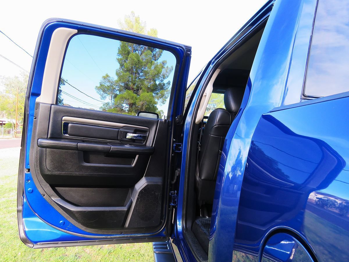 Used 2015 RAM 1500 Sport w/ Convenience Group AWD/4WD image 19